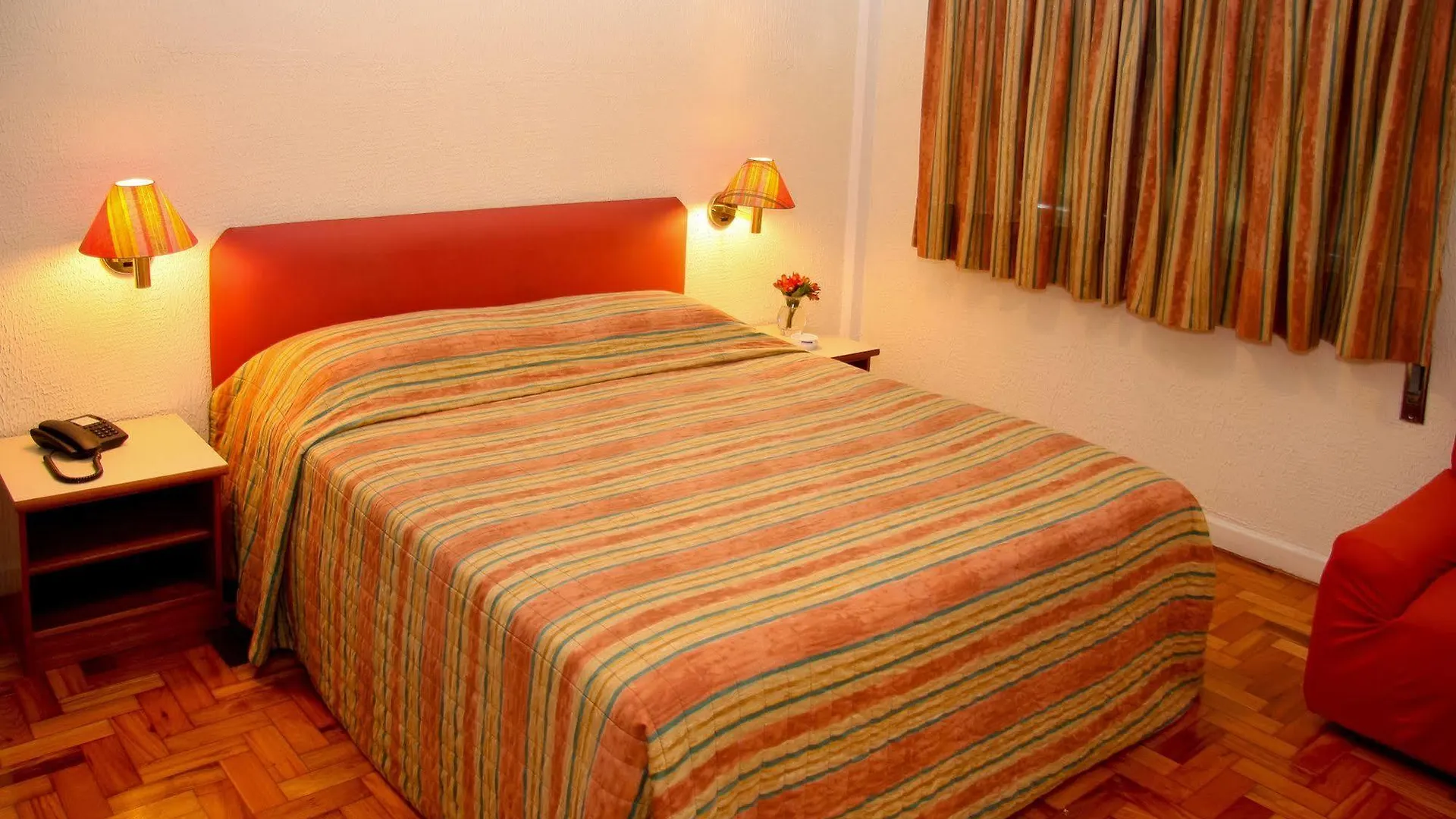 Hotel Rojas All Suite São Paulo