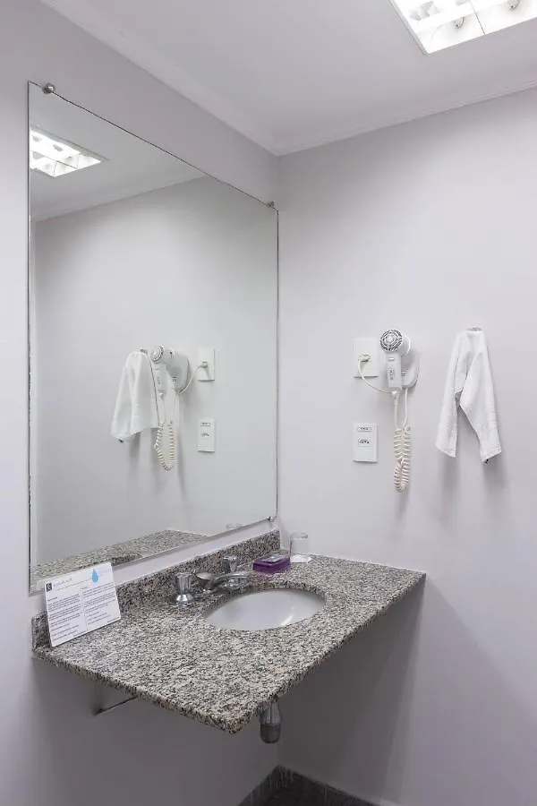 Hotel Rojas All Suite São Paulo